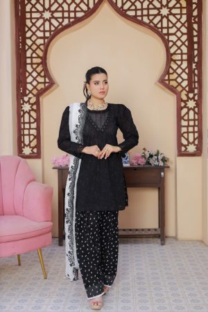 Black and White Luxe-3-Piece-Suit (CS-002)