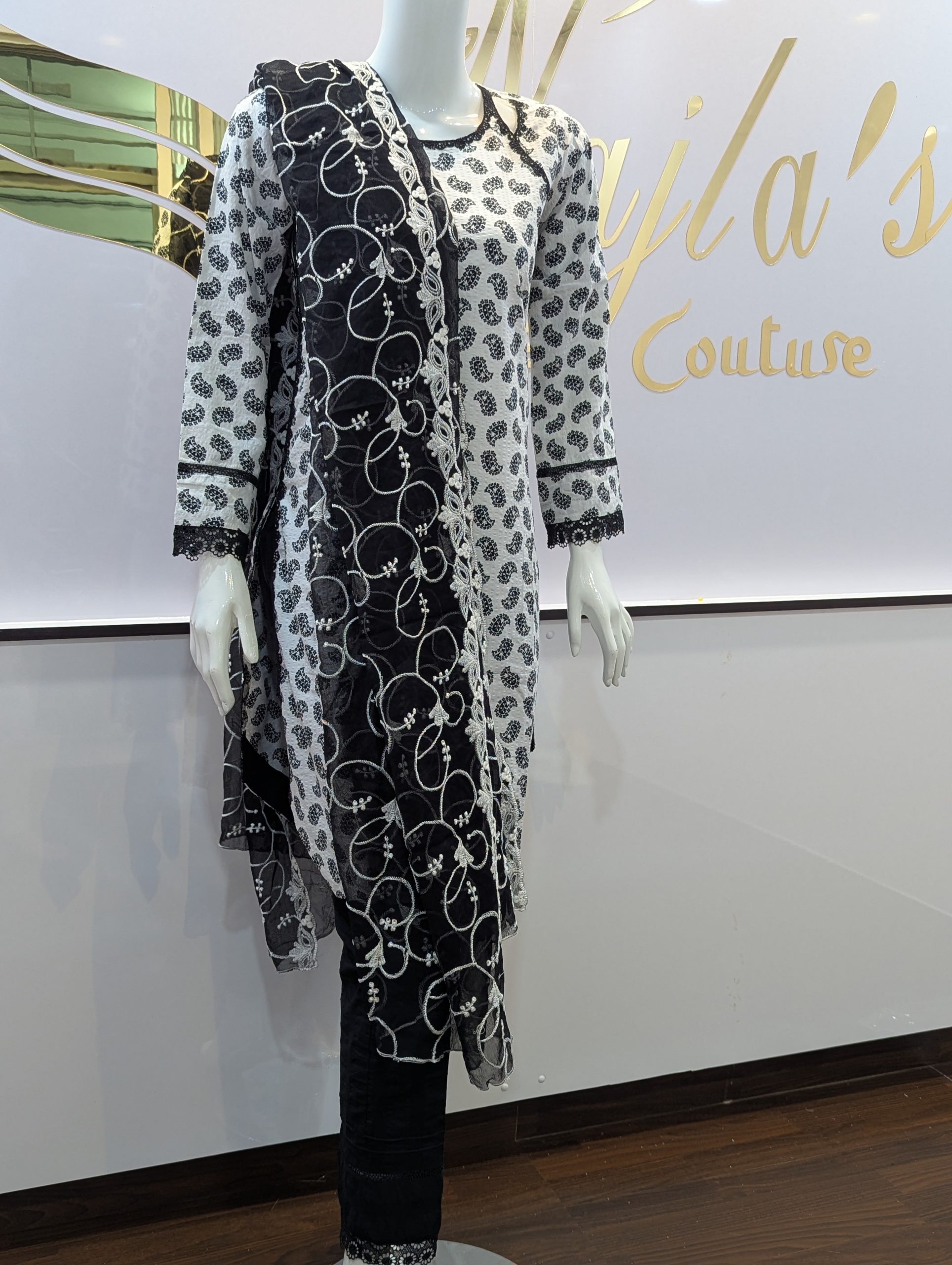 Noir & Blanc Élite-3-Piece-Suit (CS-001) - Image 2