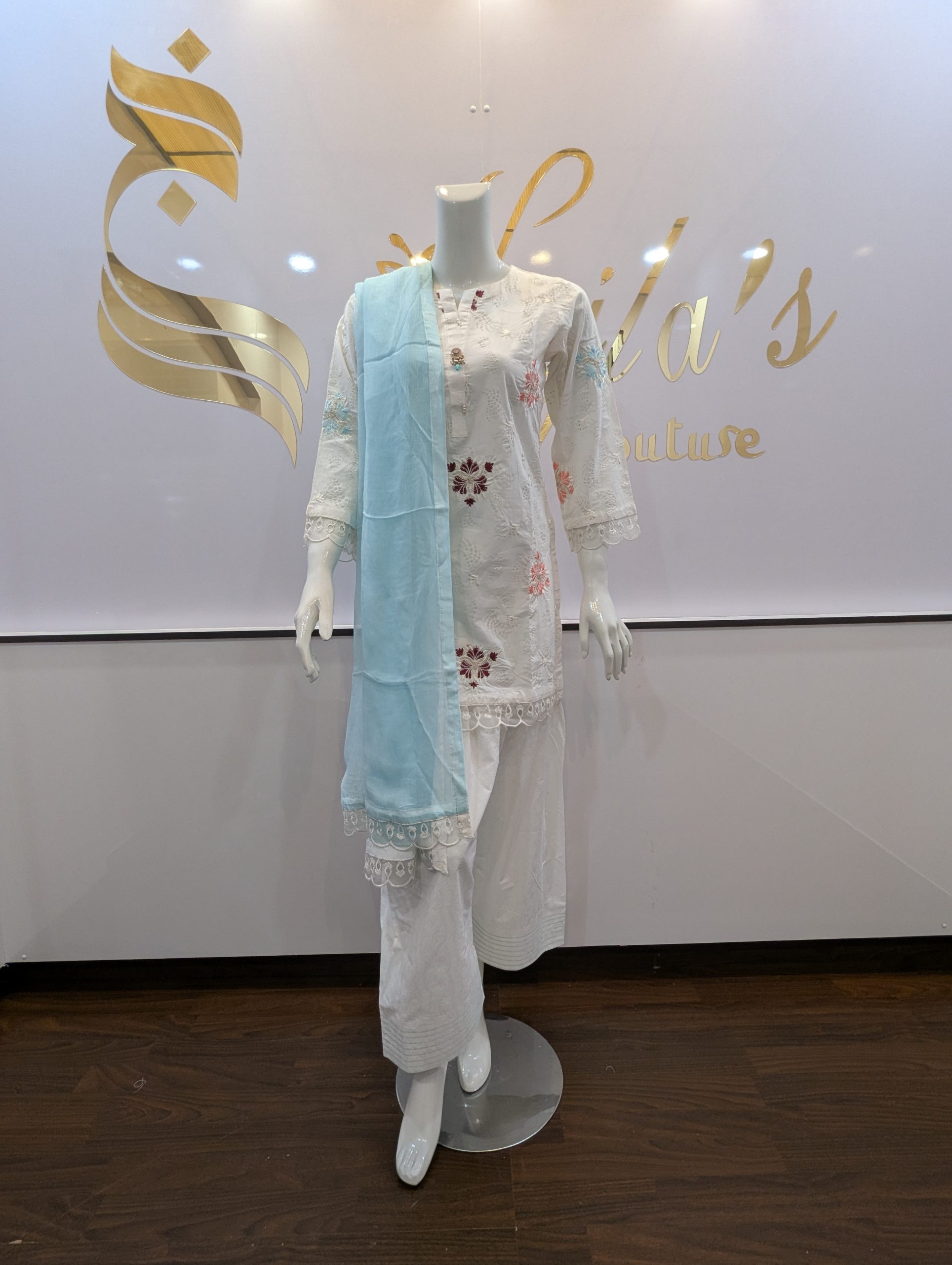 Farisha-3-Piece-Suit (CS-007) - Image 4