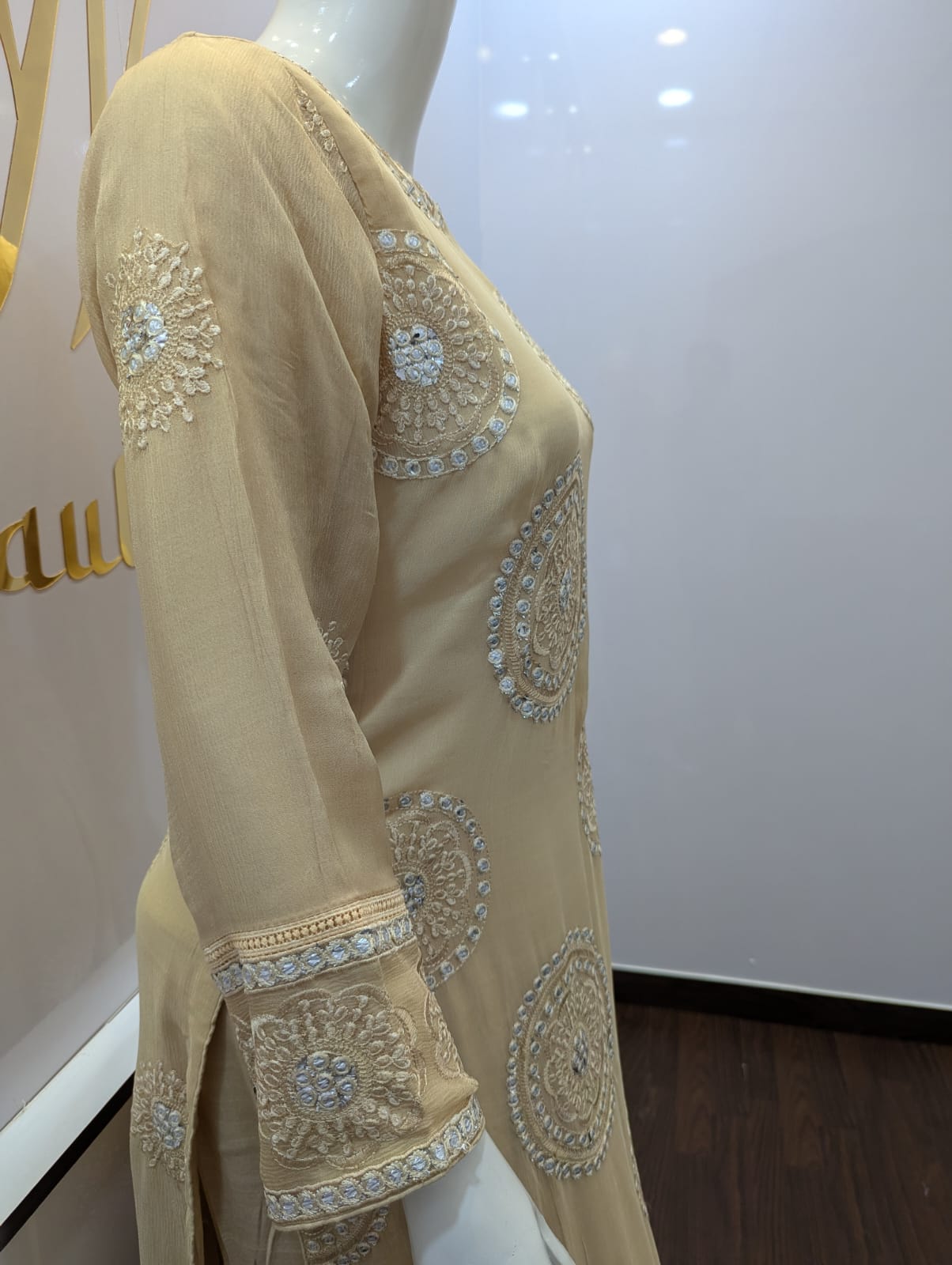 Nayab Resham-3-Piece (SF-011) - Image 7