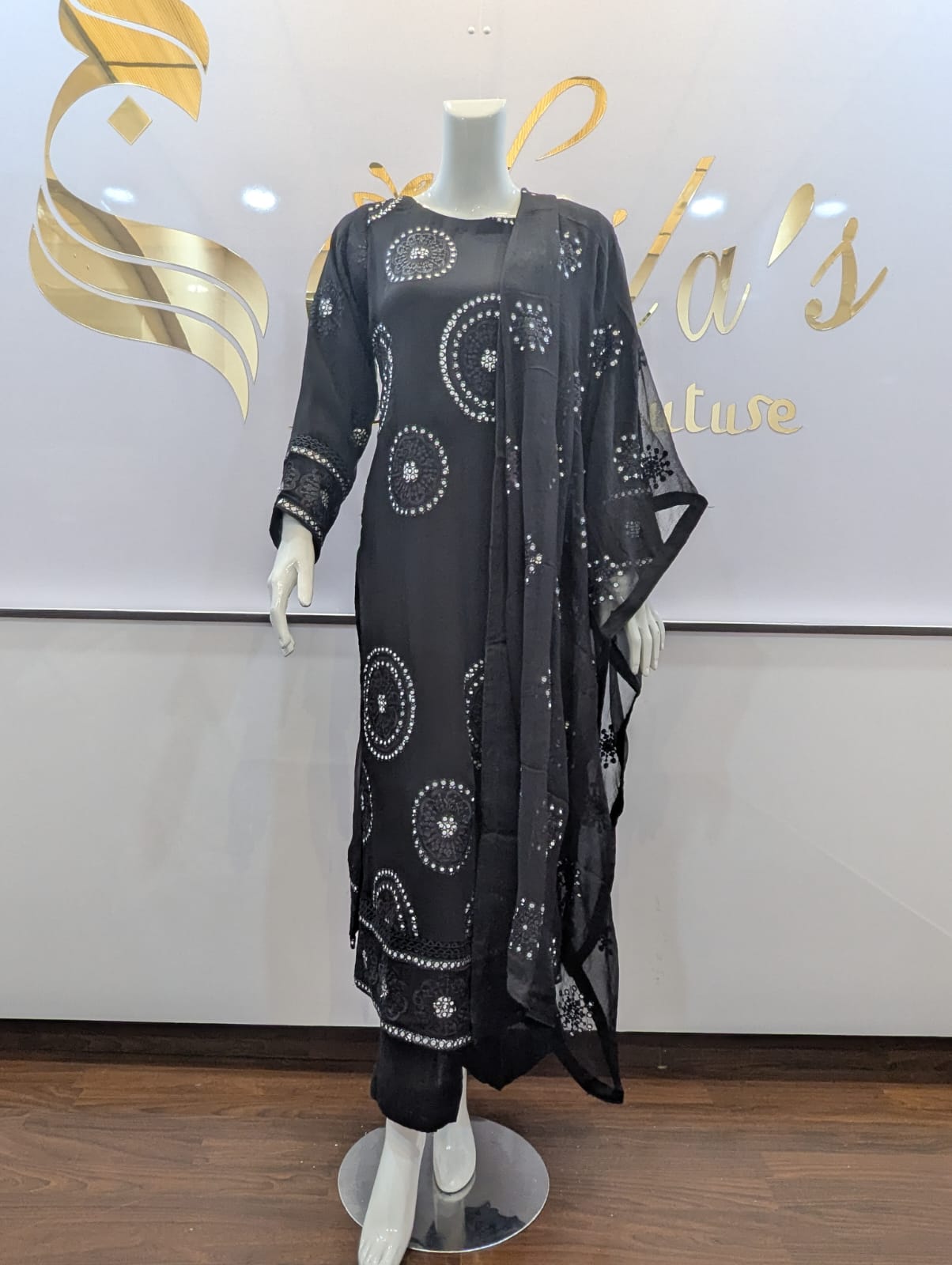 Nayab Resham-3-Piece (SF-011) - Image 8